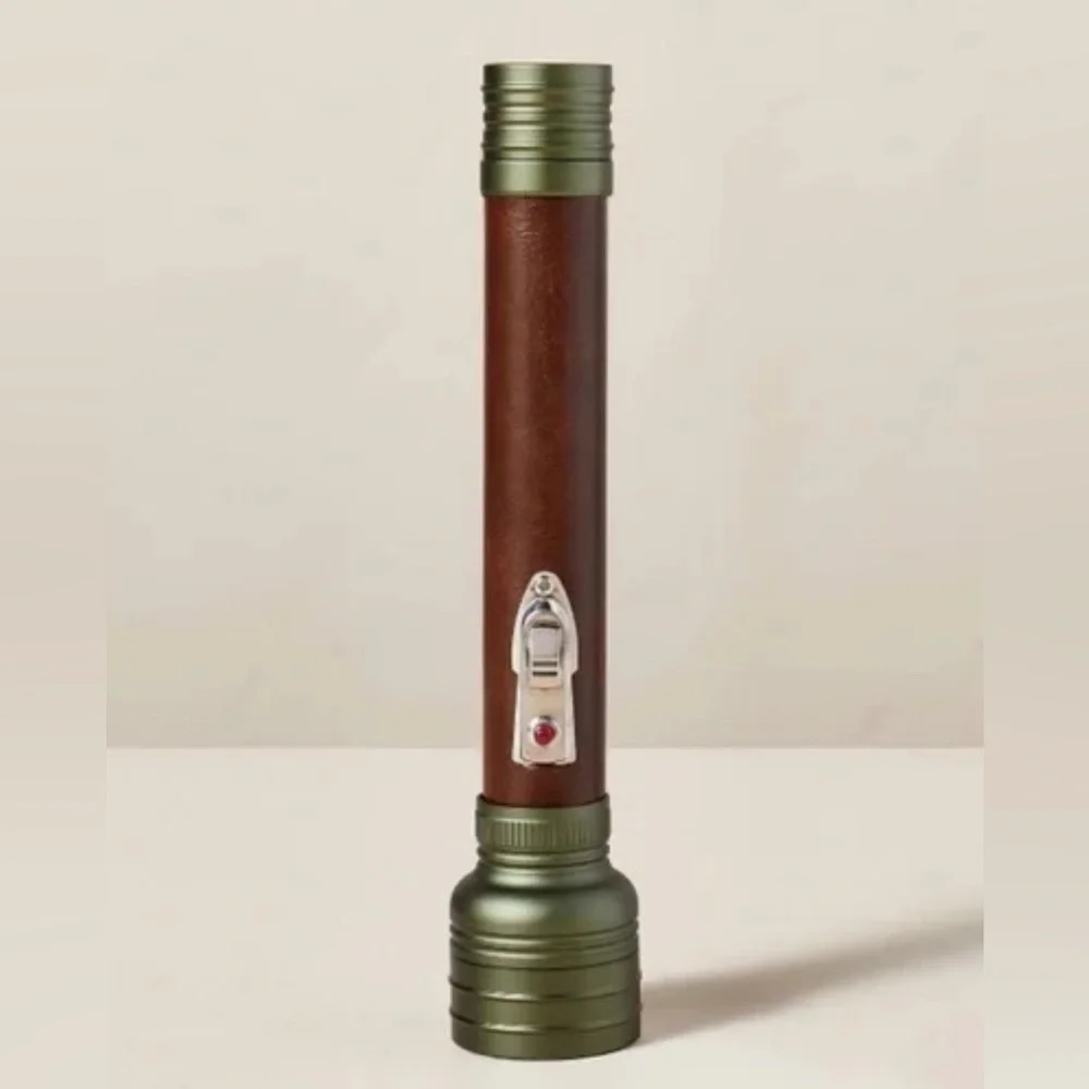 NWT Hearth & Hand Green and Brown LED Flashlight - Picture 1 of 4